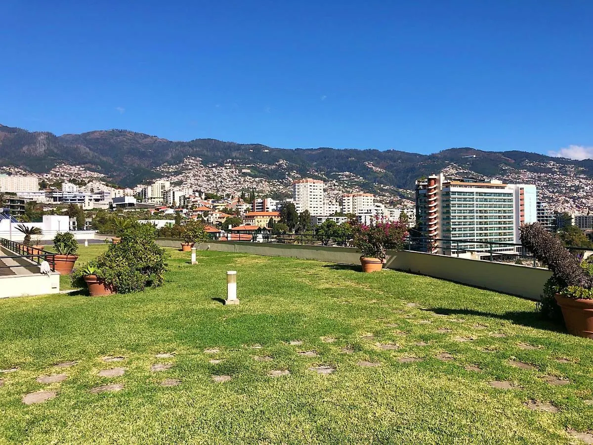 Aparthotel Quinta Miramar à Funchal   Funchal (Madeira)