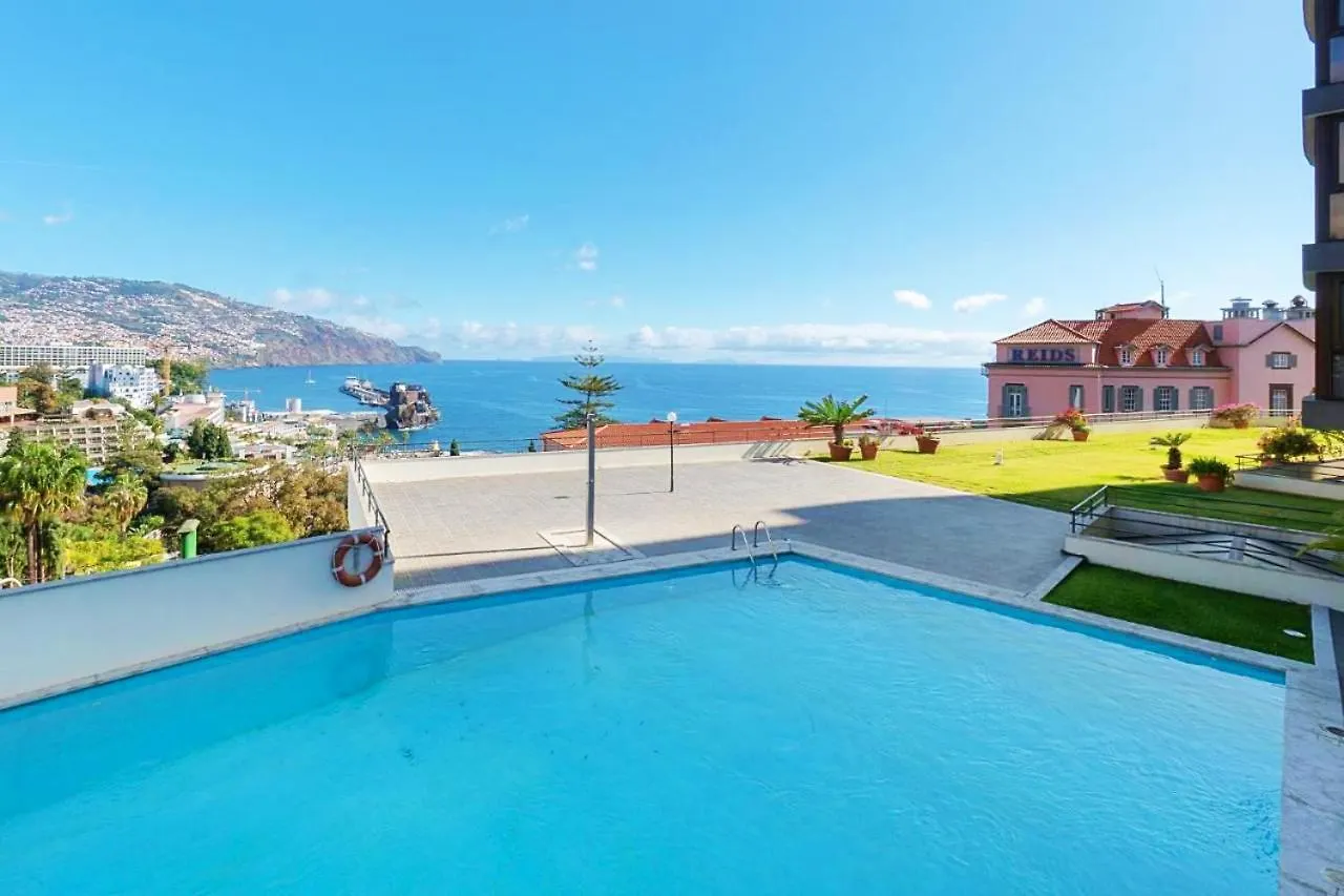 Aparthotel Quinta Miramar Funchal  Funchal (Madeira)
